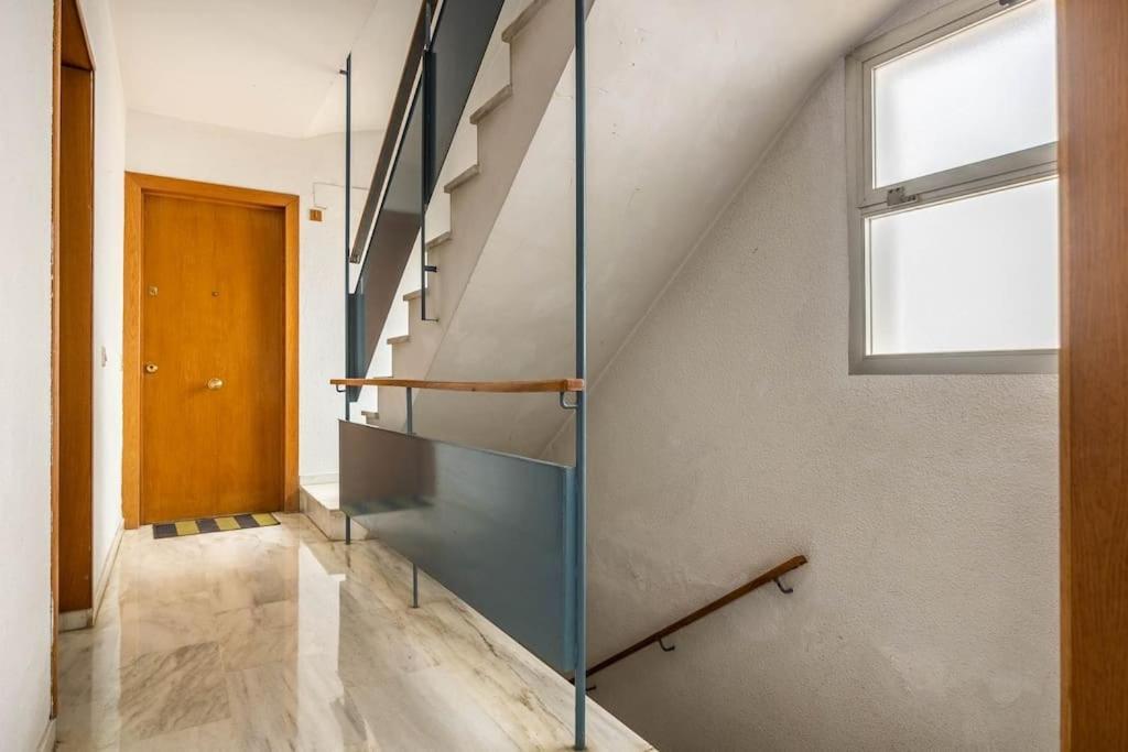 Apartamento Ronda De Triana 45 إشبيلية المظهر الخارجي الصورة