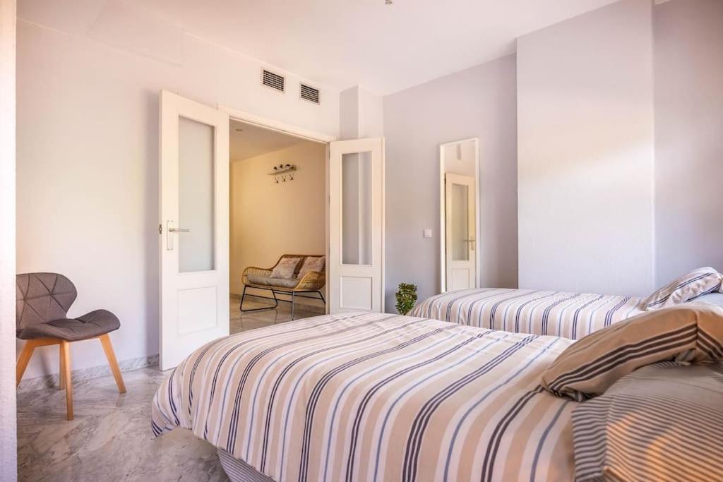 Apartamento Ronda De Triana 45 إشبيلية المظهر الخارجي الصورة
