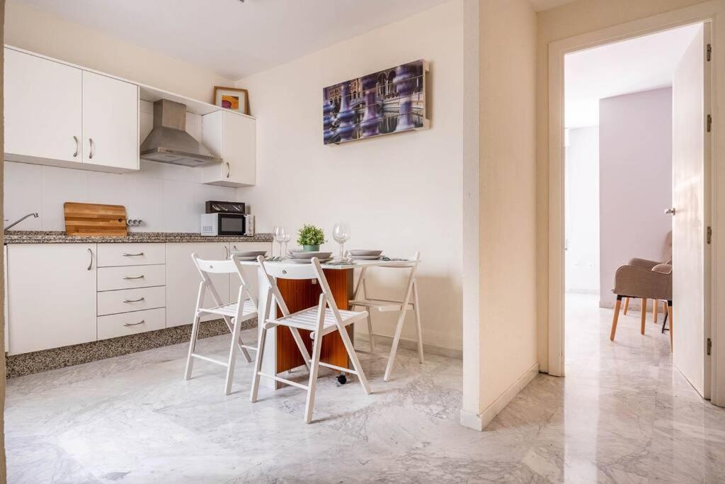Apartamento Ronda De Triana 45 إشبيلية المظهر الخارجي الصورة